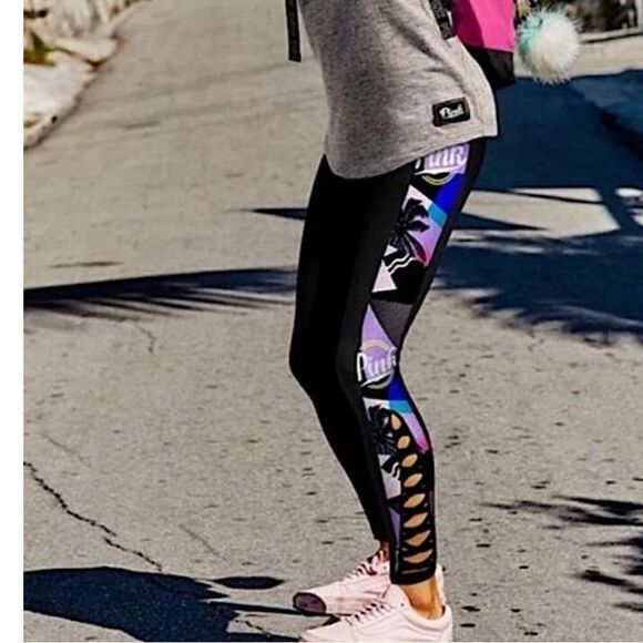 Victorias Secret Pink Ultimate High Rise Retro Graffiti Leggings Neon Cut Out XS - Picture 2 of 8